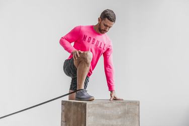 Nobull Crew Neon Men's Sweatshirts Pink | Australia (DE5947)